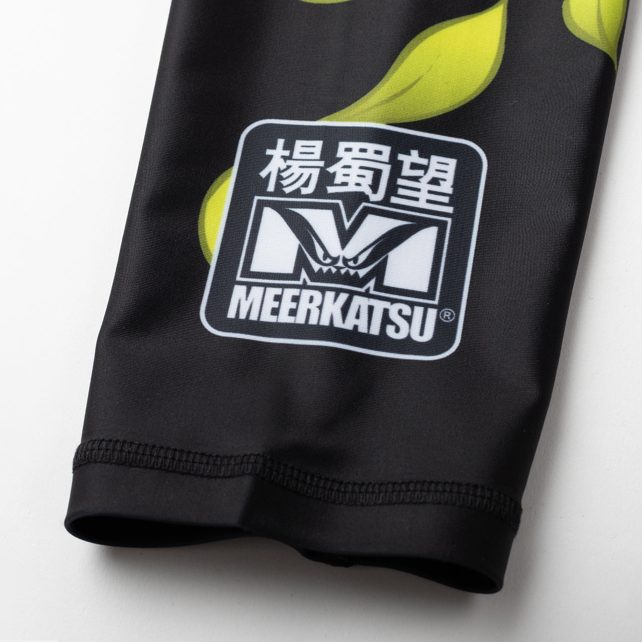 Meerkatsu "Laughing Hannya" Spats