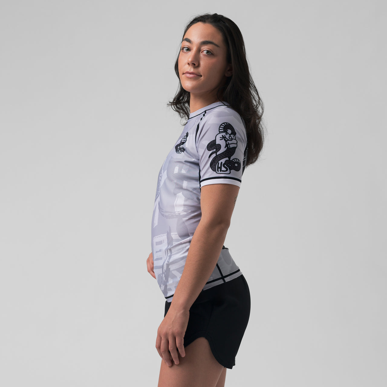 Half Sumo "HANNYA" Women's Short Sleeve Rash Guard - Light Grey